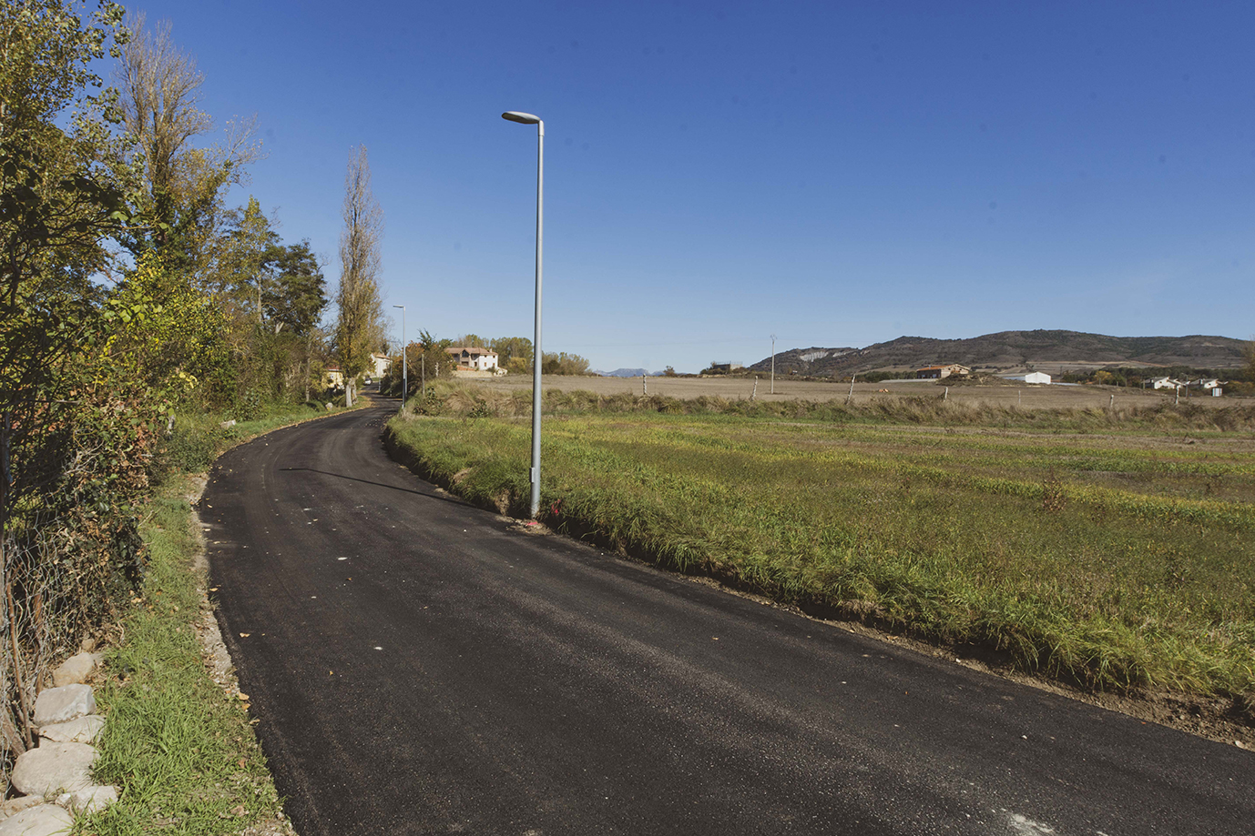 Finalizado el primer lote de asfaltos de los Planes Provinciales 2021 en Medina de Pomar
