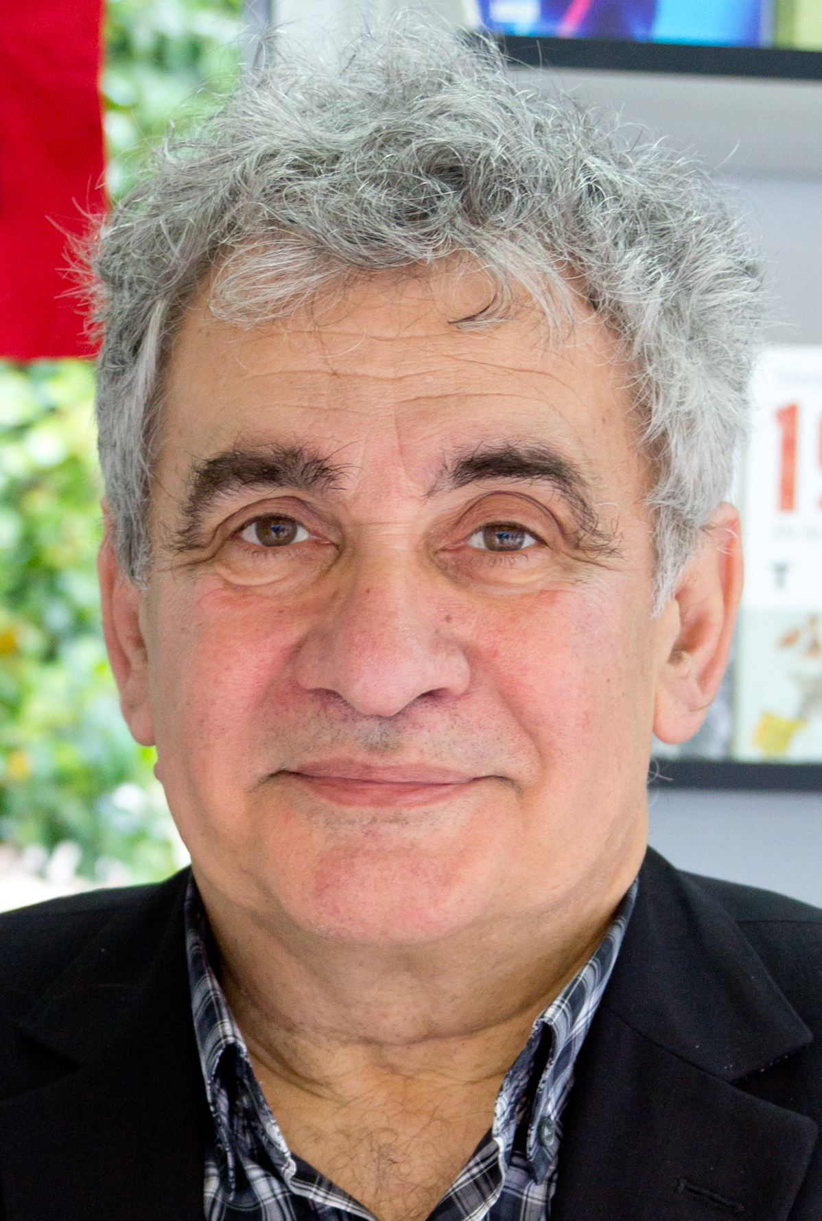 Encuentro literario con Bernardo Atxaga