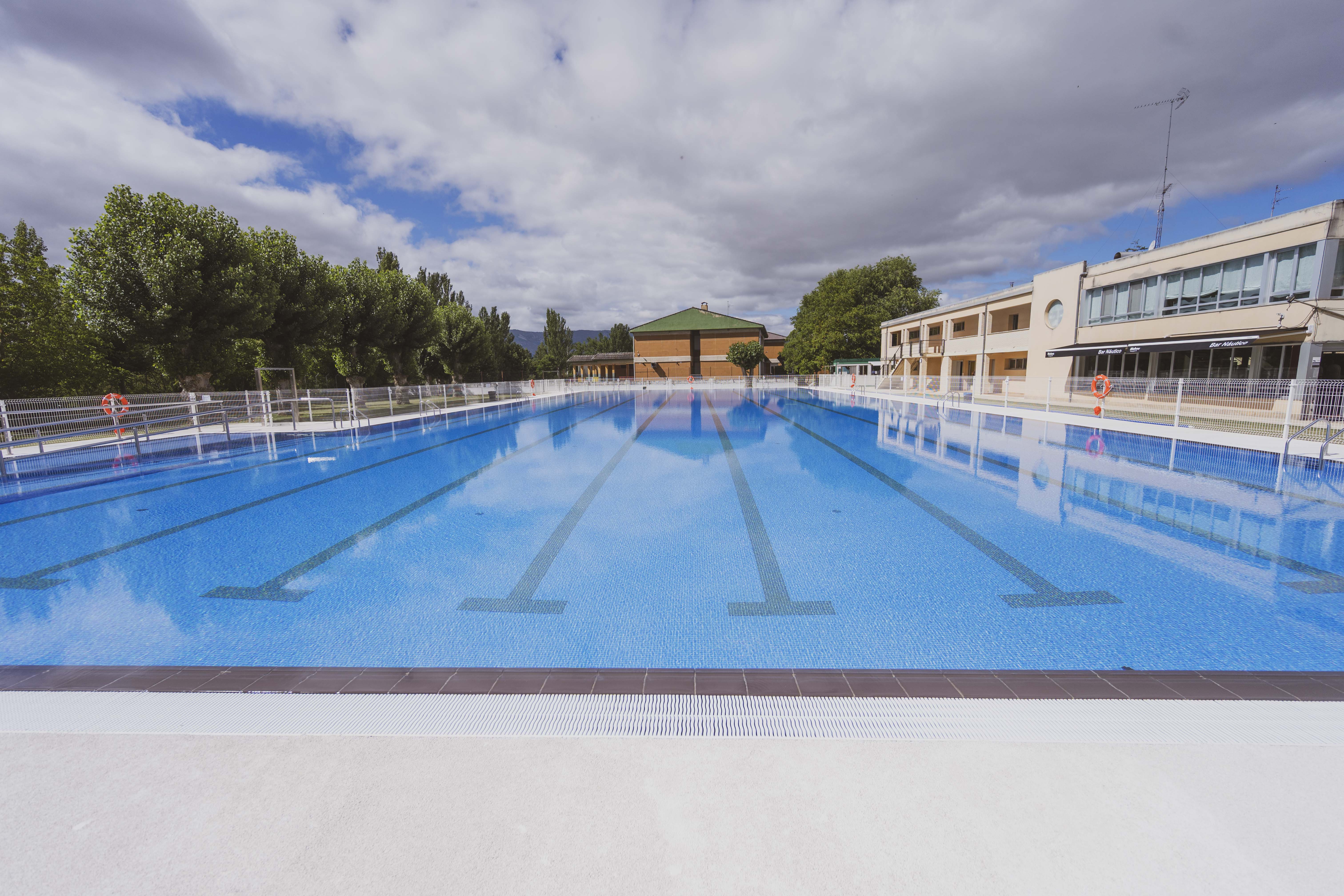 PISCINAS VERANO 2026